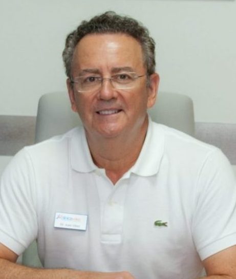 Dr Juan Vélez