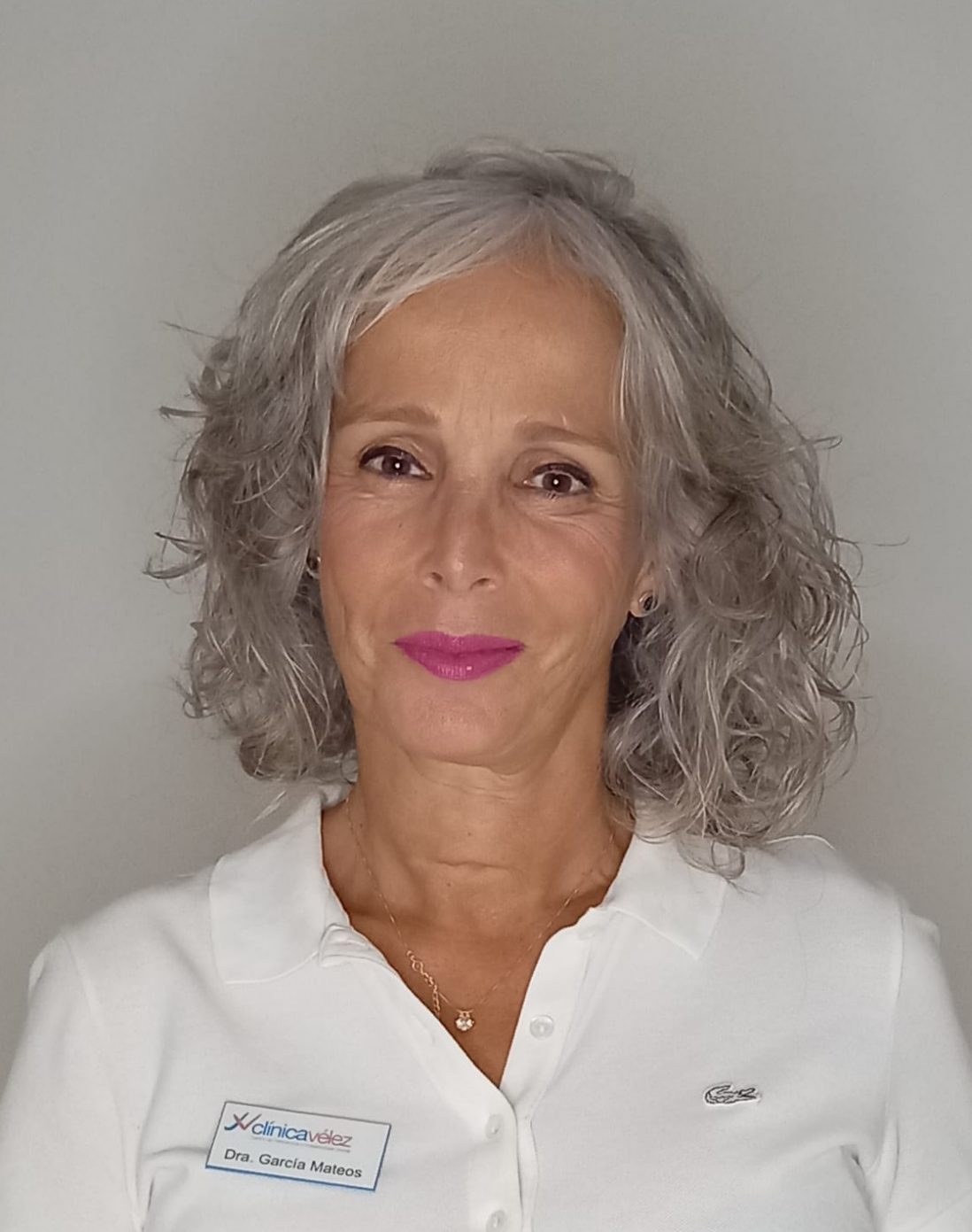 doctora de cirugía maxilofacial
